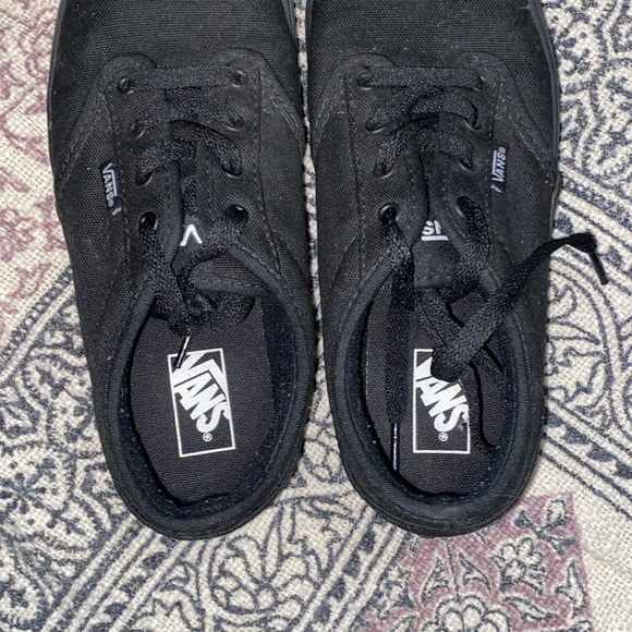 NWOT All black vans size 4.5 - Picture 5 of 5